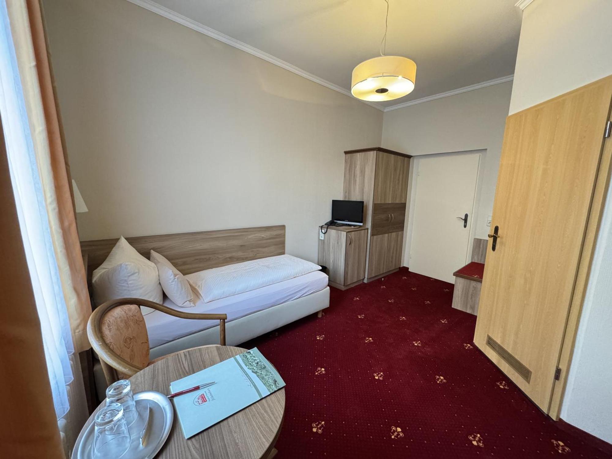 Berghotel Wilhelmsburg باد كوسين الغرفة الصورة