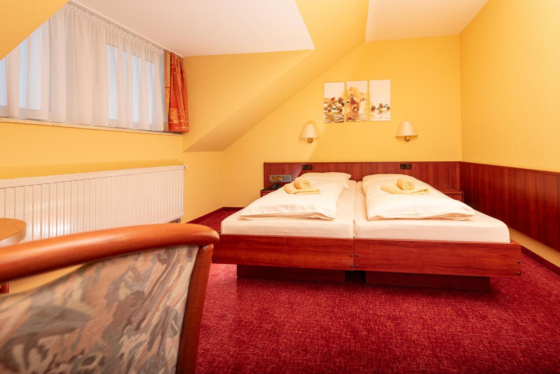 Berghotel Wilhelmsburg باد كوسين الغرفة الصورة