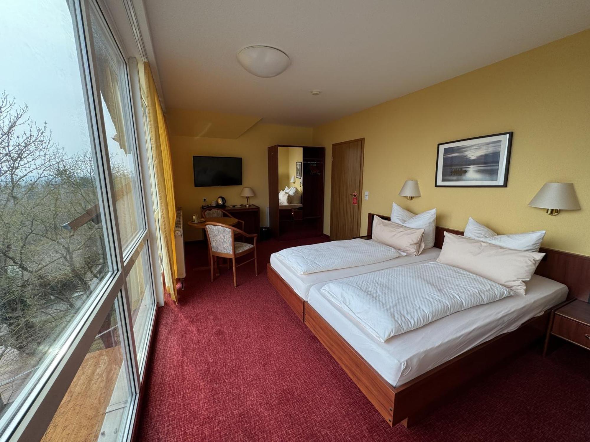 Berghotel Wilhelmsburg باد كوسين الغرفة الصورة