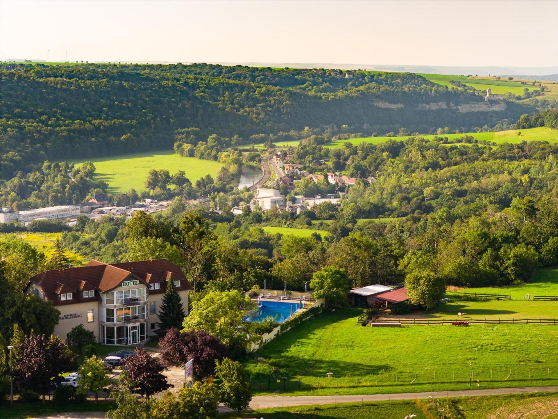 Berghotel Wilhelmsburg باد كوسين المظهر الخارجي الصورة
